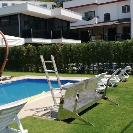 Sedef Kusadası
